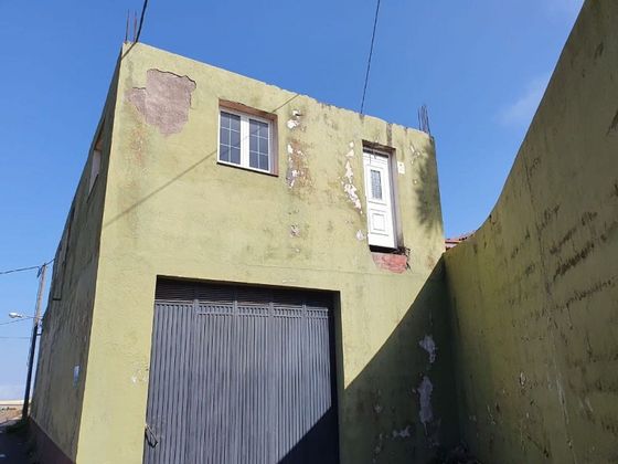 Foto 1 de Casa en venda a calle La Sardinera de 4 habitacions i 308 m²