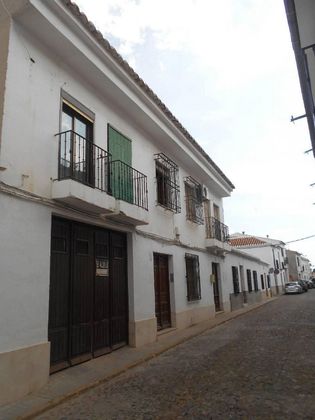 Foto 1 de Piso en venta en calle Padre Benito de 4 habitaciones con terraza y balcón