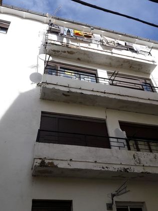 Foto 1 de Venta de piso en calle Pino de 3 habitaciones con terraza y balcón