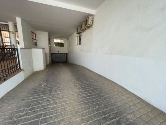 Foto 2 de Garaje en venta en calle Del Ingeniero José Moreno Jorge de 10 m²
