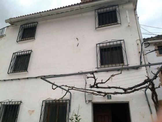 Foto 1 de Casa en venda a calle Cofila de 4 habitacions amb terrassa