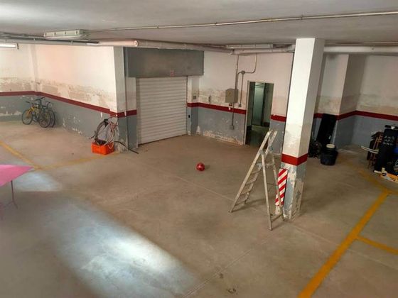 Foto 2 de Garaje en venta en calle Murcia de 10 m²
