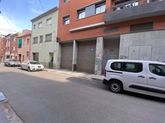 Foto 1 de Garatge en venda a calle De Monturiol de 10 m²