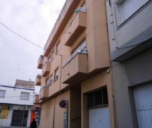 Foto 1 de Garatge en venda a calle Guzmán El Bueno de 10 m²