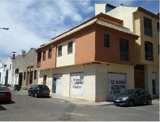Foto 2 de Garatge en venda a calle Nicolás Redondo de 10 m²