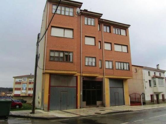 Foto 1 de Pis en venda a calle Santander de 3 habitacions i 110 m²
