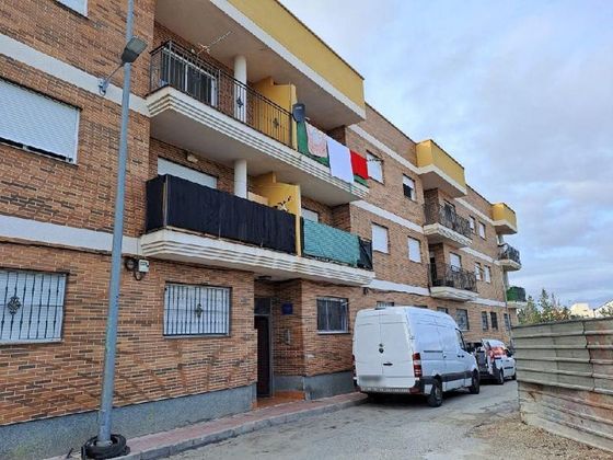 Foto 1 de Piso en venta en calle Pedro Flores de 3 habitaciones con terraza y ascensor