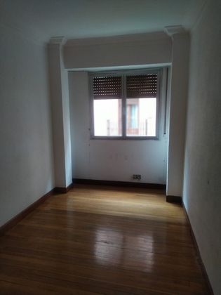 Foto 2 de Venta de piso en calle Ollerias Bajas de 3 habitaciones con ascensor