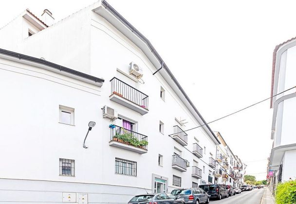 Foto 1 de Pis en venda a avenida De Los Parlamentarios de 2 habitacions i 105 m²