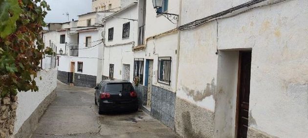 Foto 2 de Casa en venda a calle Calvario de 3 habitacions i 154 m²