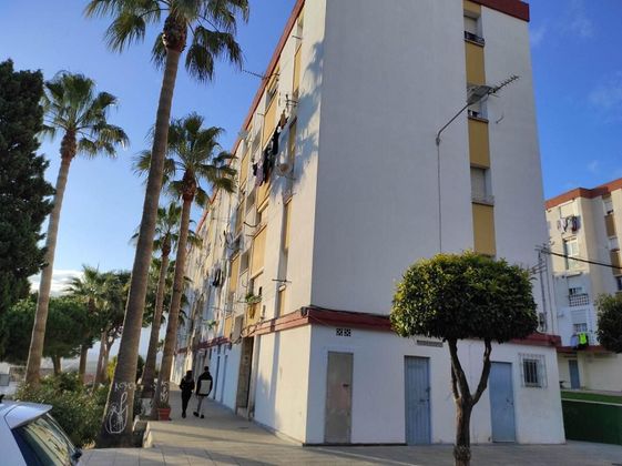 Foto 1 de Pis en venda a calle Sancho Panza de 3 habitacions amb terrassa