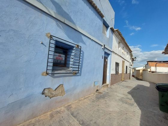 Foto 2 de Casa en venda a calle Refugio de 4 habitacions amb terrassa