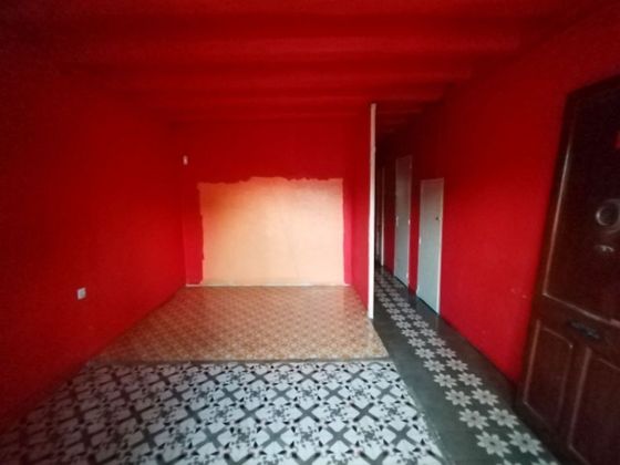 Foto 1 de Venta de piso en calle Sant Pere de 1 habitación y 91 m²