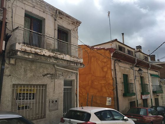 Foto 1 de Venta de edificio en calle De Eusebio Guadalix de 88 m²