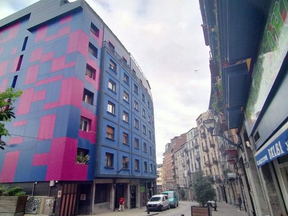 Foto 1 de Venta de piso en calle Bruno Mauricio Zabala Kalea de 2 habitaciones con ascensor