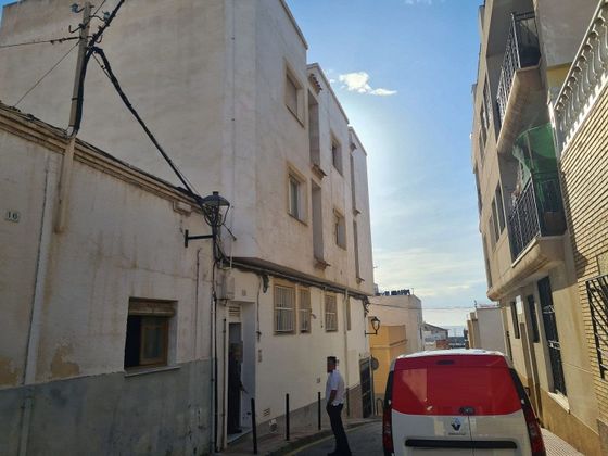 Foto 1 de Pis en venda a calle Méndez Núñez de 3 habitacions amb terrassa