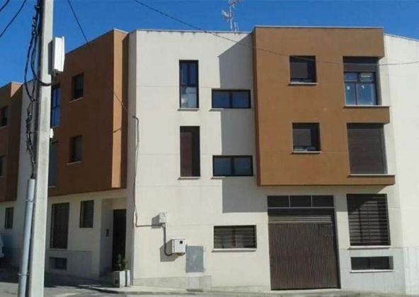 Foto 2 de Pis en venda a calle Artesa de 3 habitacions i 461 m²