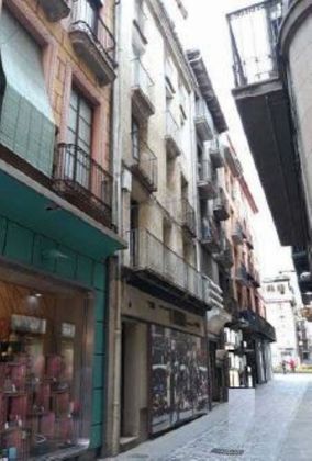 Foto 1 de Edifici en venda a calle Serra i Ginesta de 329 m²