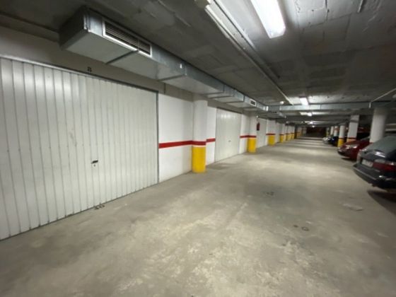 Foto 2 de Venta de garaje en calle Real de 10 m²