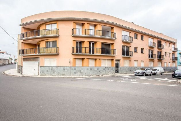 Foto 1 de Piso en venta en calle Tabona de 3 habitaciones con terraza y garaje