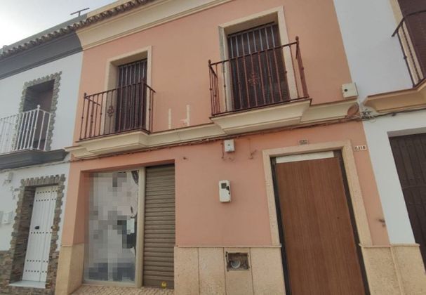 Foto 2 de Pis en venda a Morón de la Frontera de 3 habitacions amb garatge