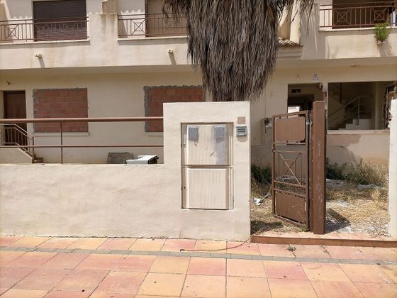Foto 2 de Venta de casa en calle Sacerdote Pedro López de 2 habitaciones con terraza y piscina