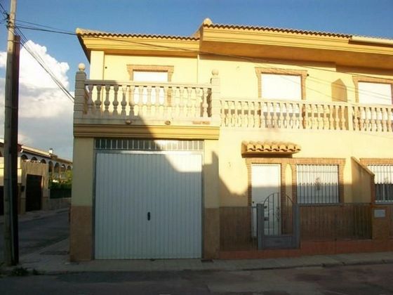 Foto 1 de Casa en venda a calle Europa de 3 habitacions amb garatge i aire acondicionat