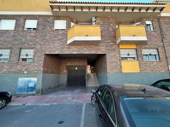 Foto 1 de Venta de piso en avenida Juan Carlos I de 3 habitaciones con garaje y ascensor