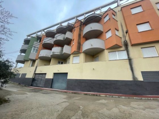 Foto 1 de Piso en venta en calle Tobarra de 3 habitaciones con terraza y garaje