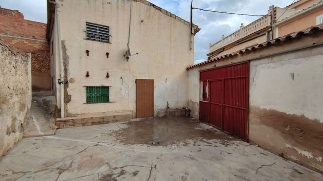 Foto 2 de Casa en venta en calle Jesús de Medinaceli de 3 habitaciones con terraza