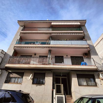 Foto 1 de Pis en venda a avenida Riu Xuquer de 3 habitacions i 107 m²