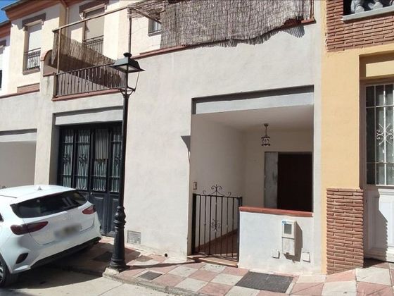 Foto 2 de Piso en venta en calle Jaufi de 3 habitaciones con terraza y garaje