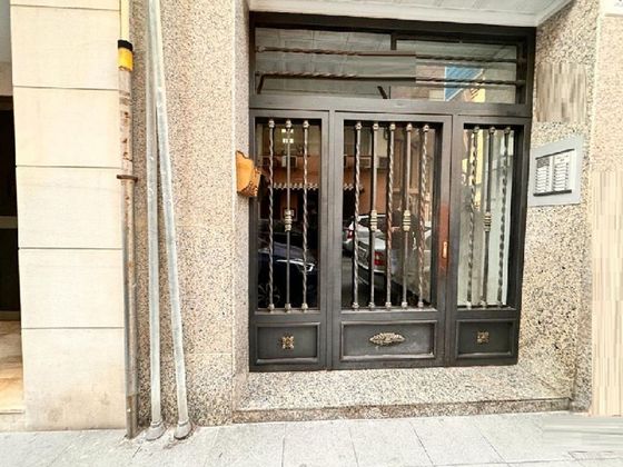 Foto 2 de Pis en venda a calle De Canalejas de 3 habitacions amb balcó