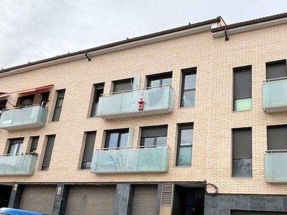 Foto 1 de Venta de piso en calle Parlament de 2 habitaciones con terraza