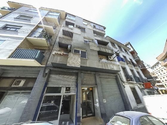 Foto 1 de Pis en venda a calle De Marcos Zapata de 2 habitacions amb balcó i aire acondicionat