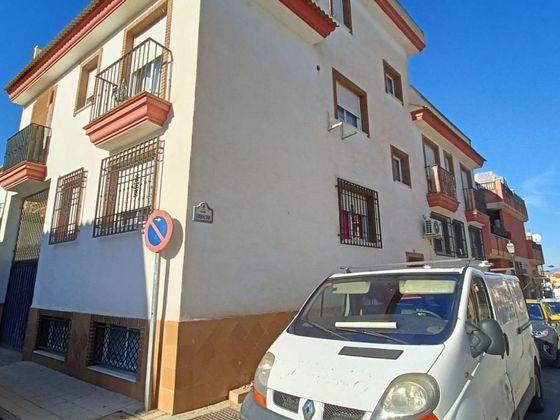 Foto 1 de Pis en venda a calle Islas Baleares de 1 habitació amb terrassa i garatge