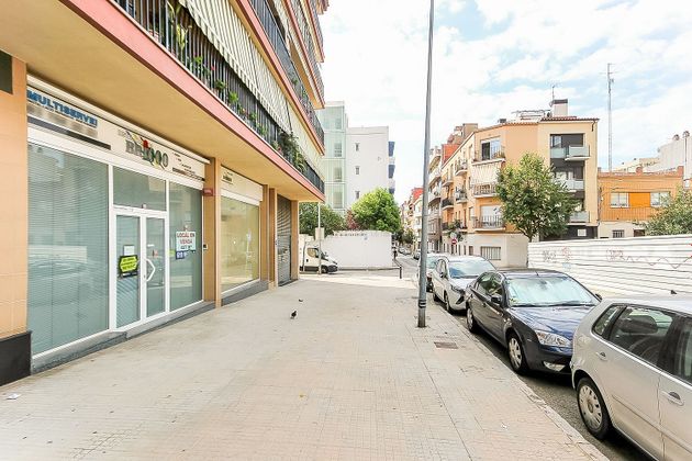 Foto 2 de Local en venda a calle De Cervantes de 101 m²