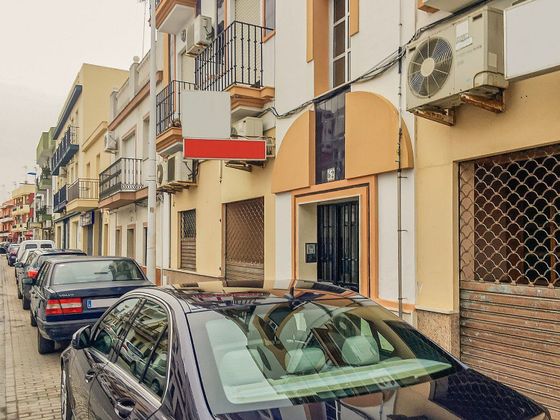 Foto 1 de Local en venda a calle Extremadura de 214 m²