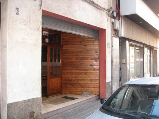 Foto 2 de Local en venta en calle Mossèn Jaume Urgell de 115 m²