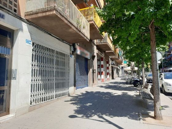 Foto 2 de Local en venda a avenida De Puig i Cadafalch de 217 m²