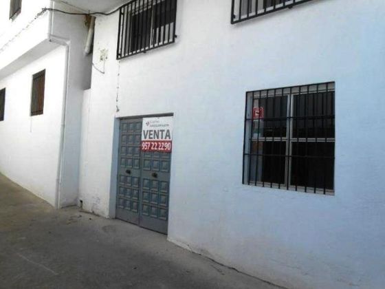 Foto 2 de Local en venda a calle Doctor Molina López de 150 m²