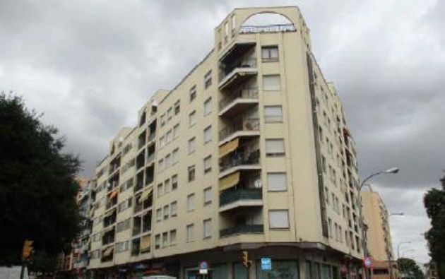 Foto 1 de Local en venda a calle D'alfons El Magnànim de 214 m²