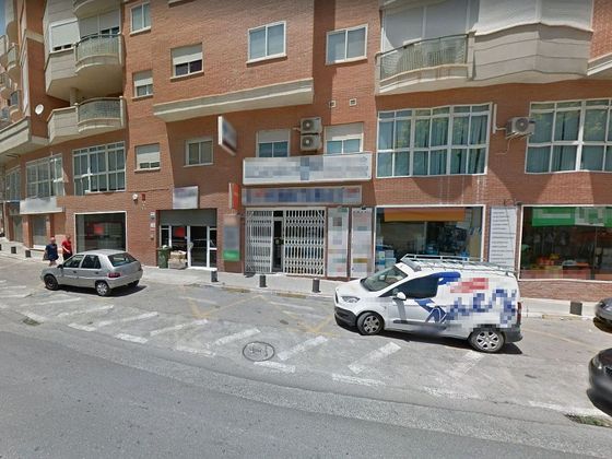 Foto 1 de Local en venda a calle Maruja Garrido de 124 m²