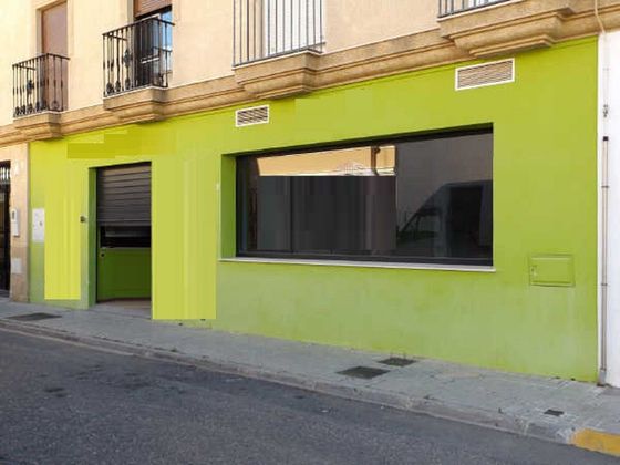 Foto 1 de Local en venda a calle Gutiérrez de Salamanca de 452 m²