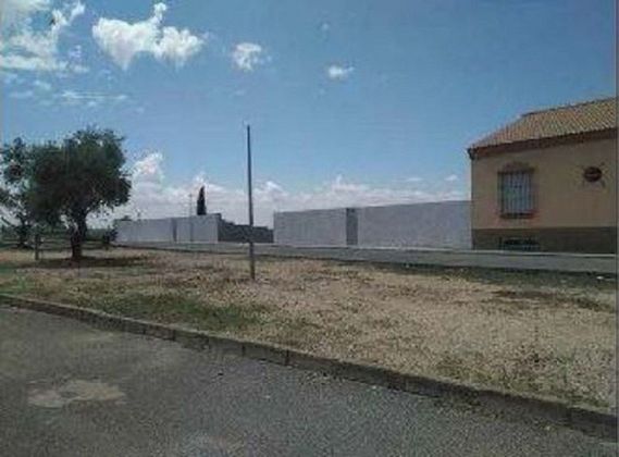 Foto 1 de Venta de terreno en calle Medicos Sin Fronteras de 102 m²