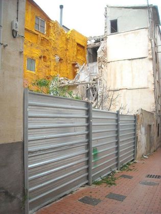 Foto 2 de Venta de terreno en calle Mestre Valls de 45 m²