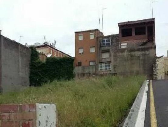 Foto 2 de Venta de terreno en calle Rovira i Virgili de 116 m²