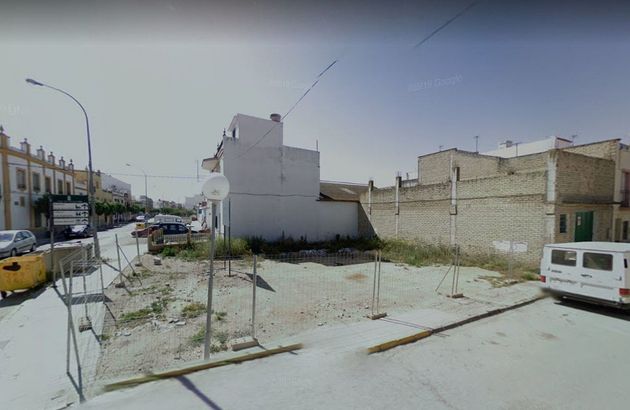 Foto 2 de Venta de terreno en calle Orquídea de 236 m²