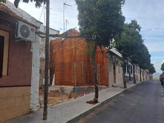 Foto 2 de Terreno en venta en calle Ciudad de Montilla de 71 m²