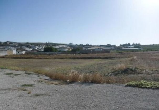 Foto 2 de Venta de terreno en avenida De Córdoba de 14991 m²